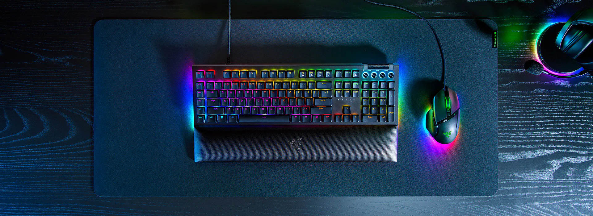 Razer BlackWidow V4 (Yellow Switch)